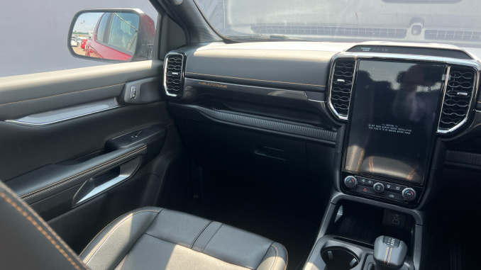 Ford Ranger Petrol Pick Up D/Cab Wildtrak 2.3 EB PHEV 281 Auto [NI] - Image 14